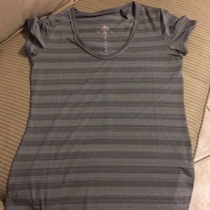 Alp-n-Rock gray shirt size M